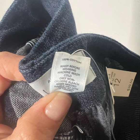 Ann Taylor Loft Blue Denim Chino Shorts NWT Size 12 - Picture 8 of 9